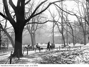 Zobacz obraz ARCHIWALNA FOTOGRAFIA KRAKOWA 023, FOT_ARC_PL_KRA_023