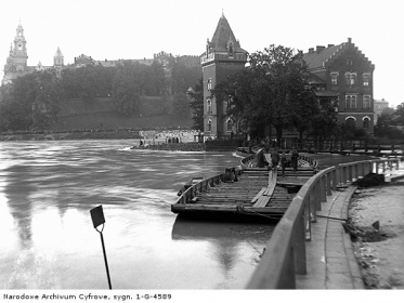 Zobacz obraz ARCHIWALNA FOTOGRAFIA KRAKOWA 042, FOT_ARC_PL_KRA_042